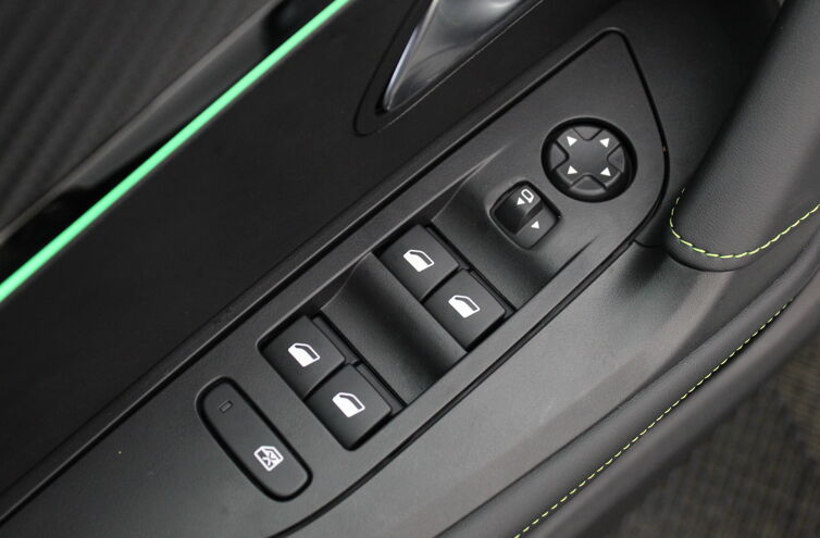 PEUGEOT 2008 SUV Electrique