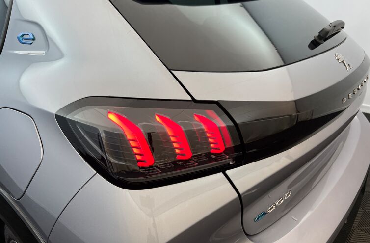 PEUGEOT 208 Citadine Electrique