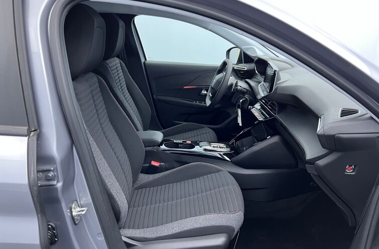 PEUGEOT 208 Citadine Essence