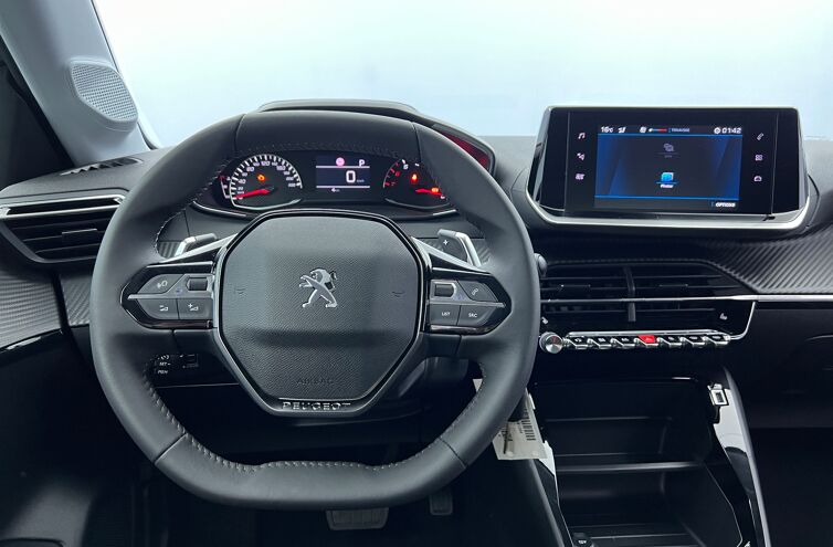 PEUGEOT 208 Citadine Essence