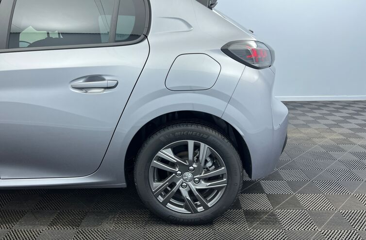 PEUGEOT 208 Citadine Essence