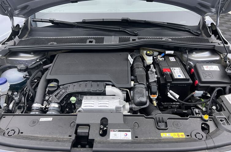 PEUGEOT 208 Citadine Essence