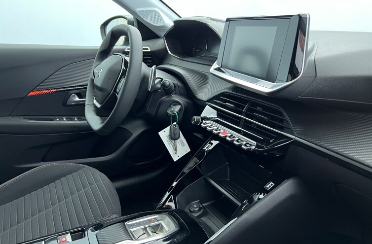 PEUGEOT 208 Citadine Essence