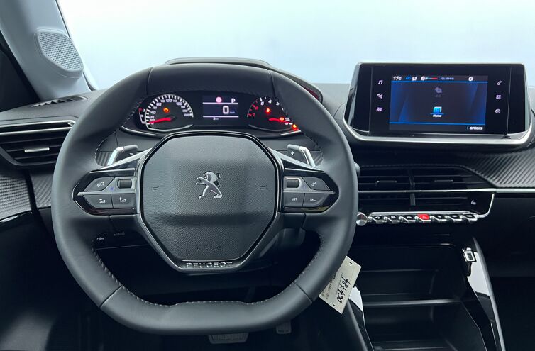 PEUGEOT 208 Citadine Essence