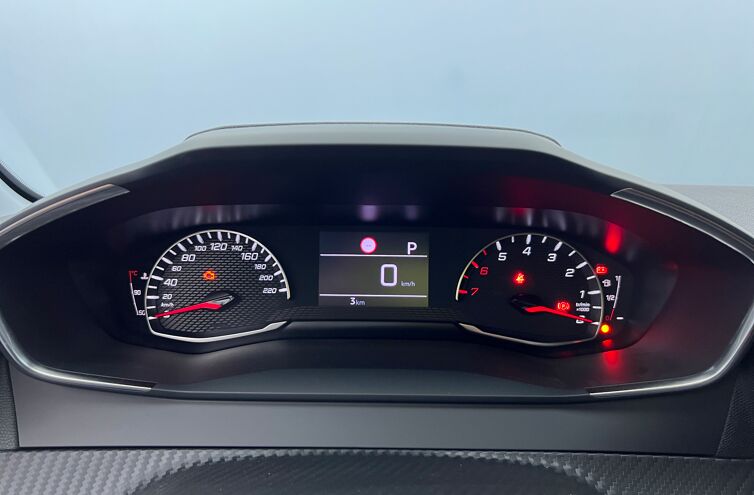 PEUGEOT 208 Citadine Essence