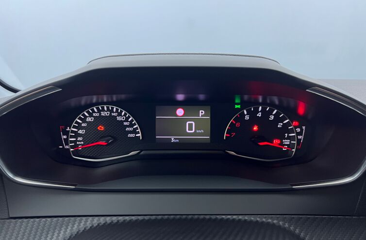 PEUGEOT 208 Citadine Essence