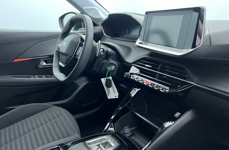 PEUGEOT 208 Citadine Essence