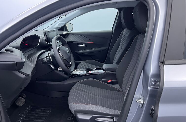 PEUGEOT 208 Citadine Essence