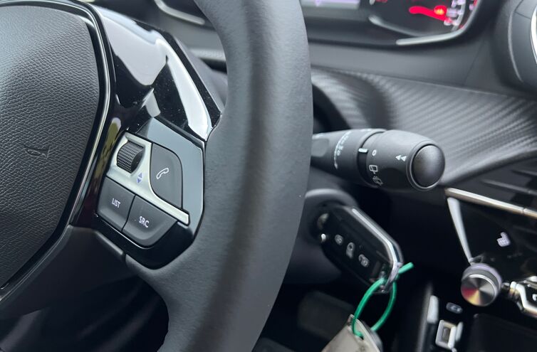 PEUGEOT 208 Citadine Essence