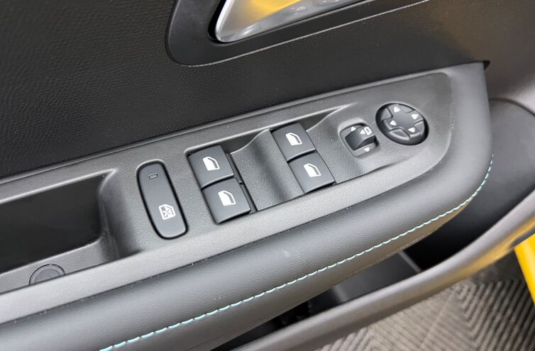 PEUGEOT 208 Citadine Diesel