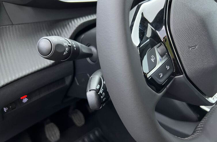 PEUGEOT 208 Citadine Diesel
