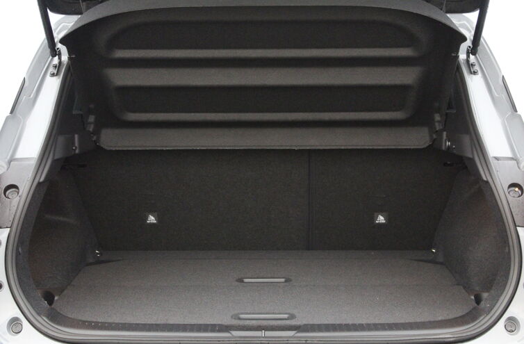 NISSAN Qashqai SUV Essence Hybride