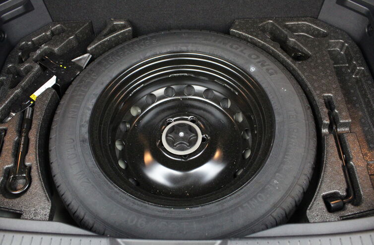 NISSAN Qashqai SUV Essence Hybride