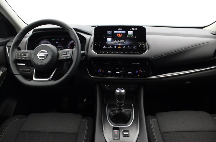 NISSAN Qashqai SUV Essence Hybride