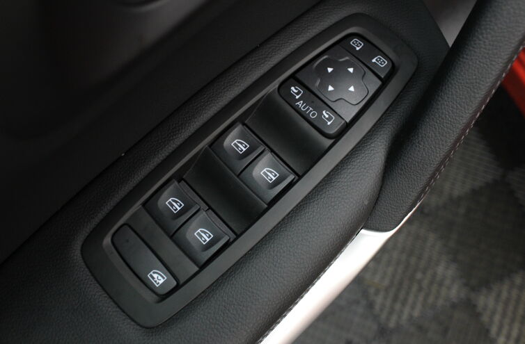 RENAULT Kadjar SUV Essence