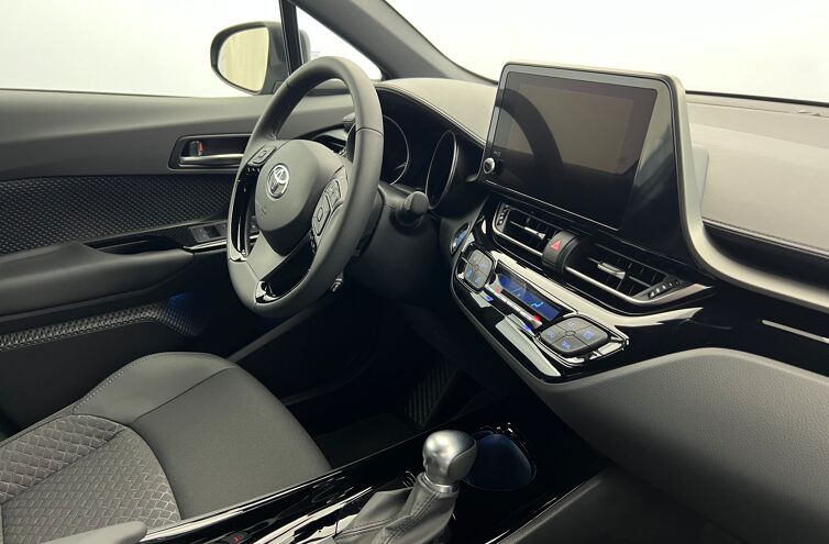 TOYOTA C-HR SUV Hybride Essence