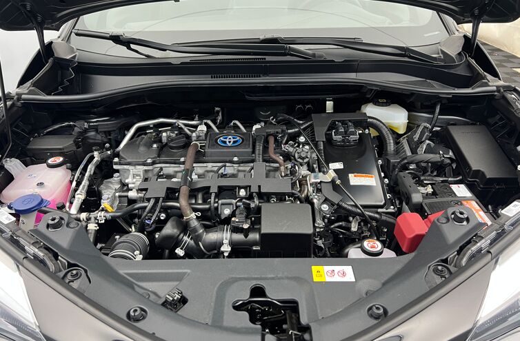 TOYOTA C-HR SUV Hybride Essence