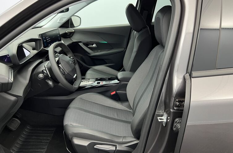 PEUGEOT 2008 SUV Essence