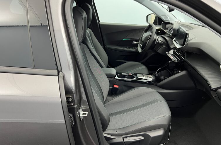 PEUGEOT 2008 SUV Essence