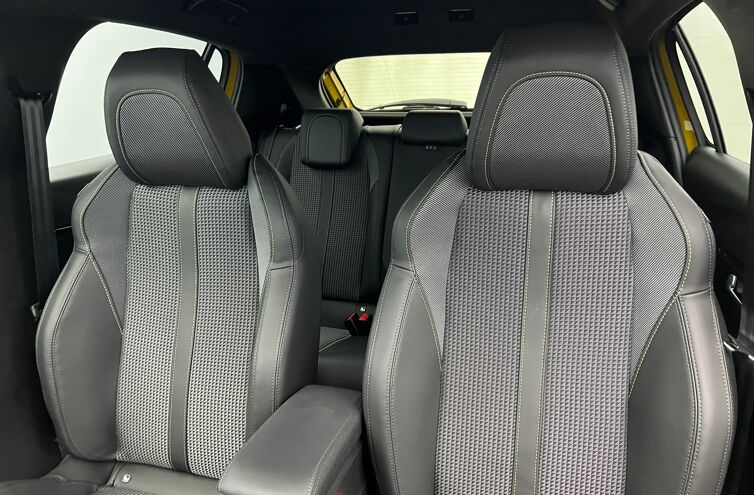 PEUGEOT 208 Citadine Essence