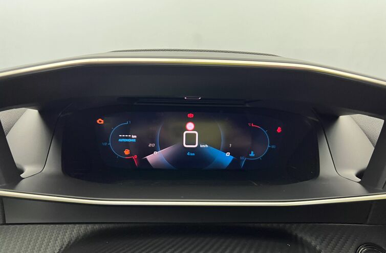 PEUGEOT 208 Citadine Essence