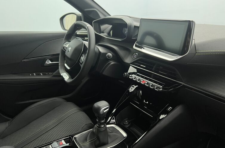 PEUGEOT 208 Citadine Essence