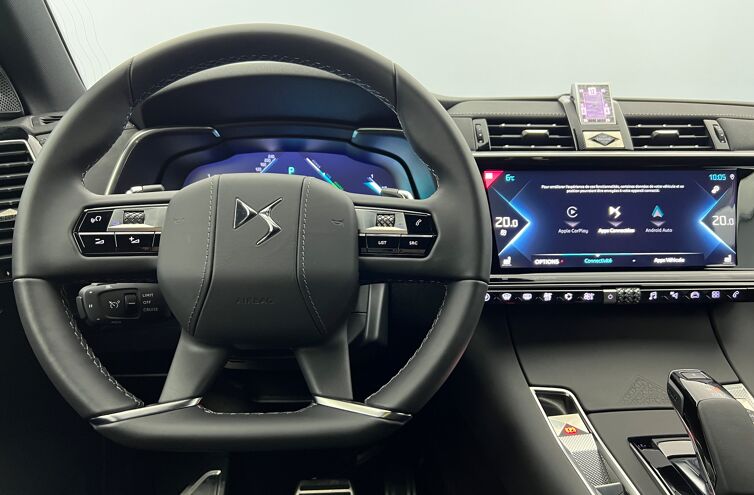 DS DS7 Crossback SUV Hybride rechargeable Essence