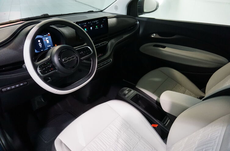 FIAT 500 Berline Nouvelle Citadine Electrique