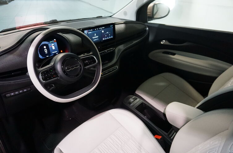 FIAT 500 Berline Nouvelle Citadine Electrique