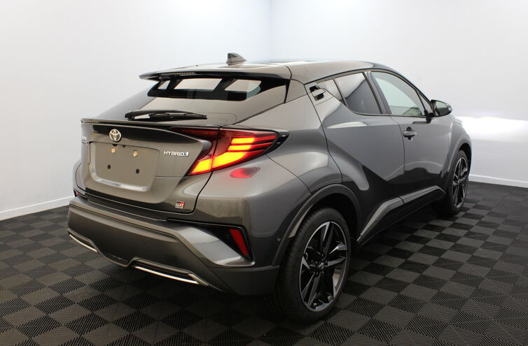 TOYOTA C-HR SUV Hybride Essence