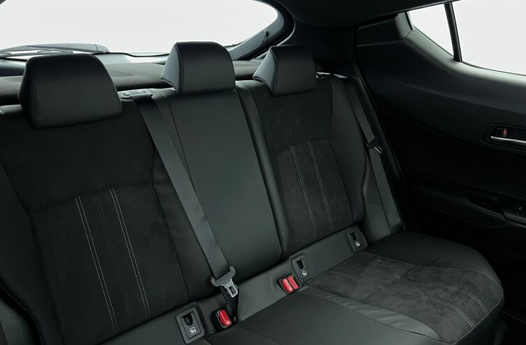 TOYOTA C-HR SUV Hybride Essence