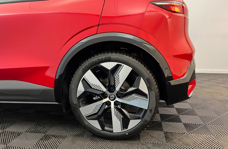 RENAULT Megane E-Tech 100 % électrique Berline Electrique
