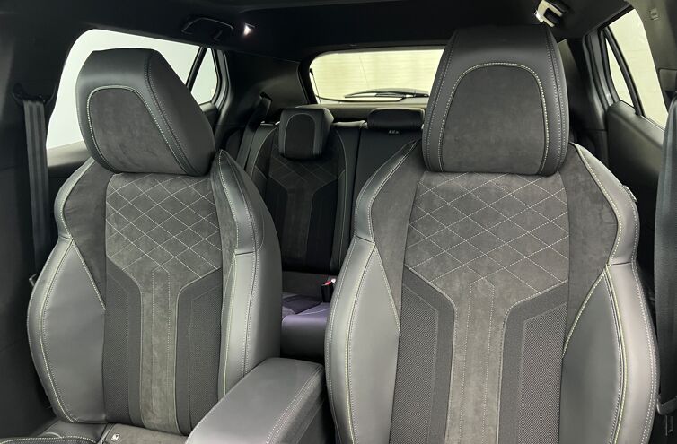 PEUGEOT 2008 SUV Essence
