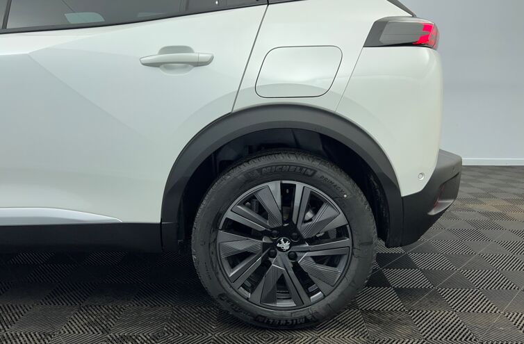 PEUGEOT 2008 SUV Essence