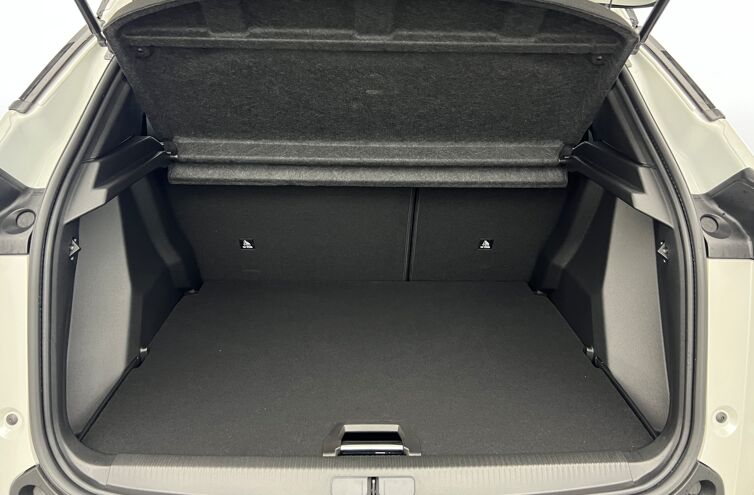 PEUGEOT 2008 SUV Essence