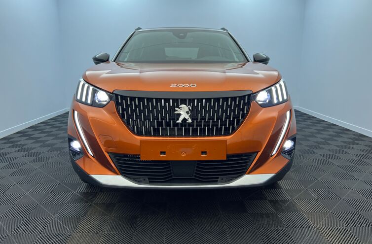 PEUGEOT 2008 SUV Essence