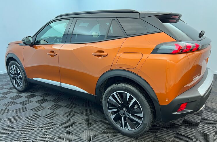 PEUGEOT 2008 SUV Essence