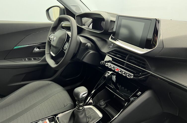 PEUGEOT 2008 SUV Essence