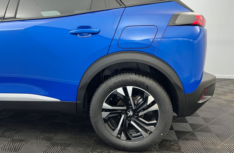 PEUGEOT 2008 SUV Essence