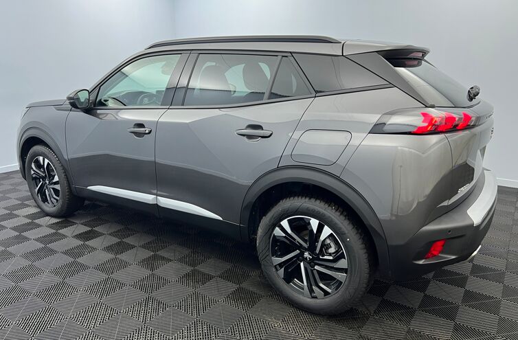 PEUGEOT 2008 SUV Essence