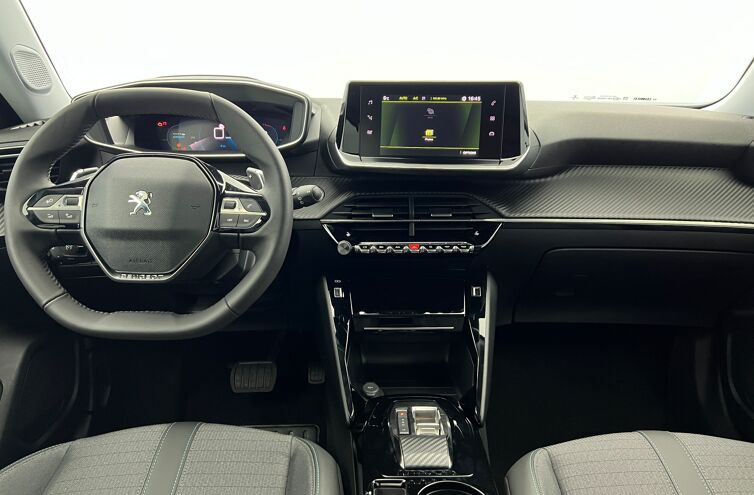 PEUGEOT 2008 SUV Essence