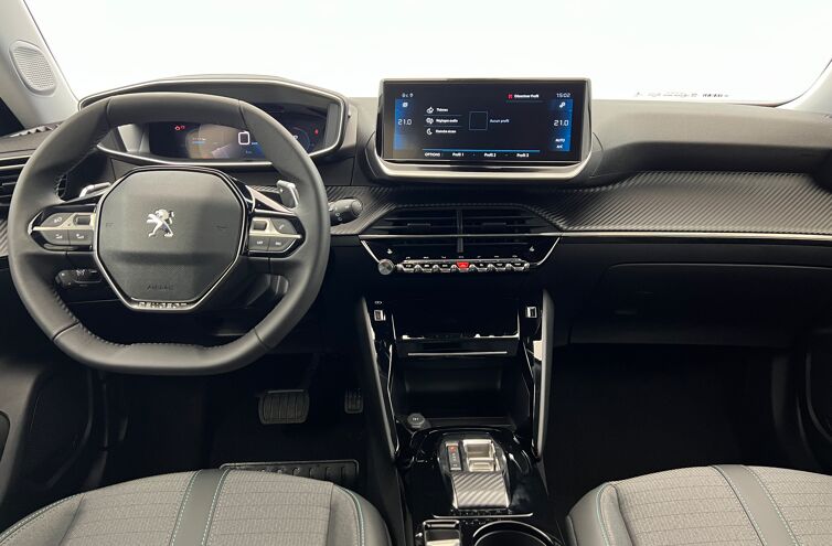 PEUGEOT 2008 SUV Essence