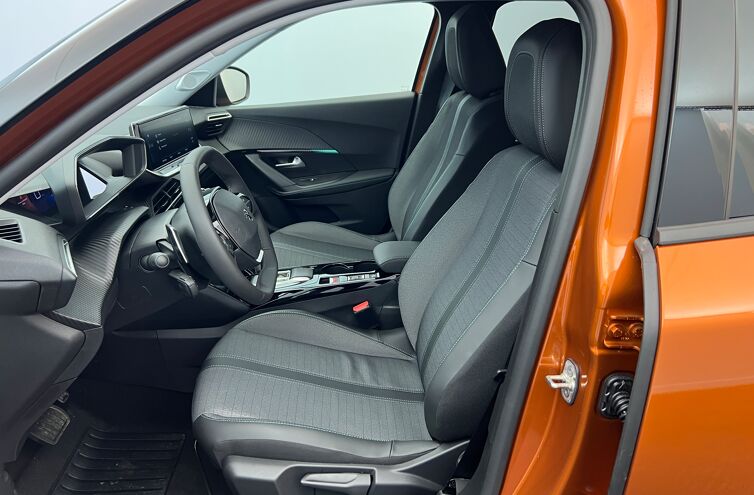 PEUGEOT 2008 SUV Essence