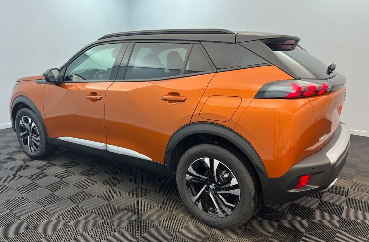 PEUGEOT 2008 SUV Essence