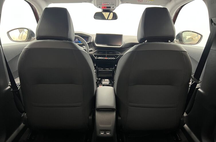 PEUGEOT 2008 SUV Essence