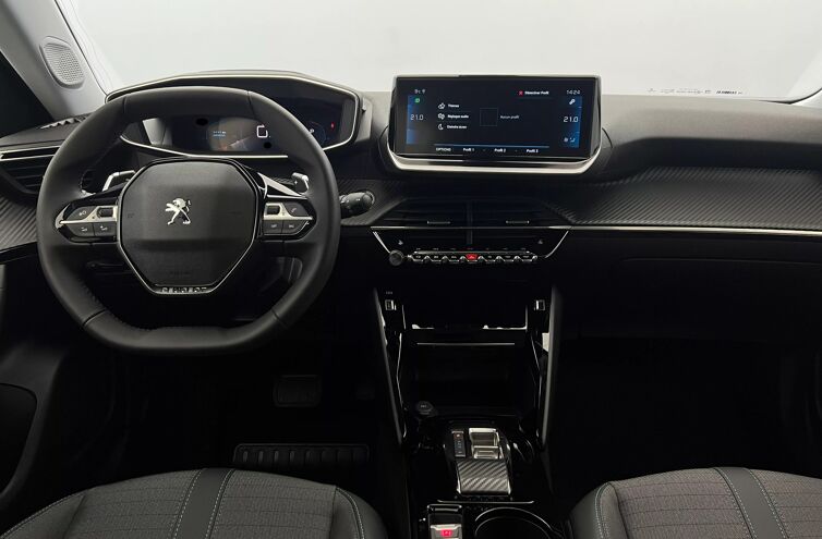 PEUGEOT 2008 SUV Essence