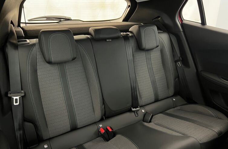 PEUGEOT 2008 SUV Essence