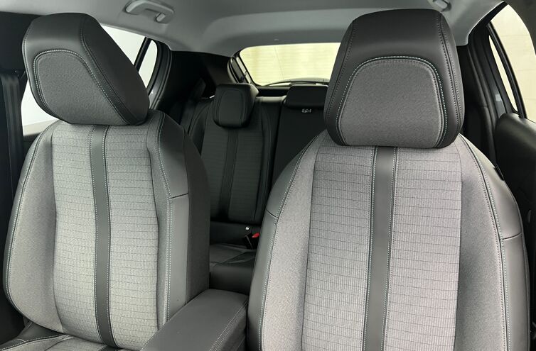 PEUGEOT 208 Citadine Essence