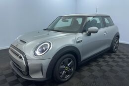 MINI Mini Electric Hatch 3 Portes Cooper SE 184 ch Essential