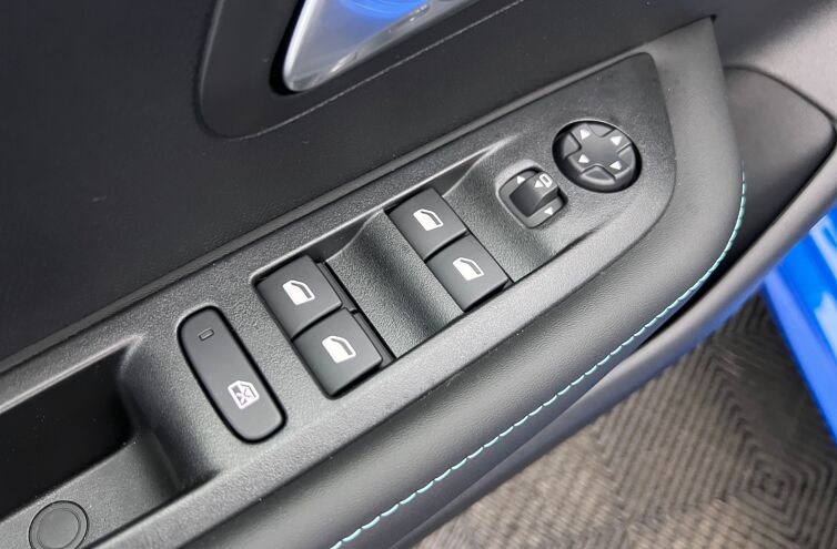PEUGEOT 208 Citadine Electrique